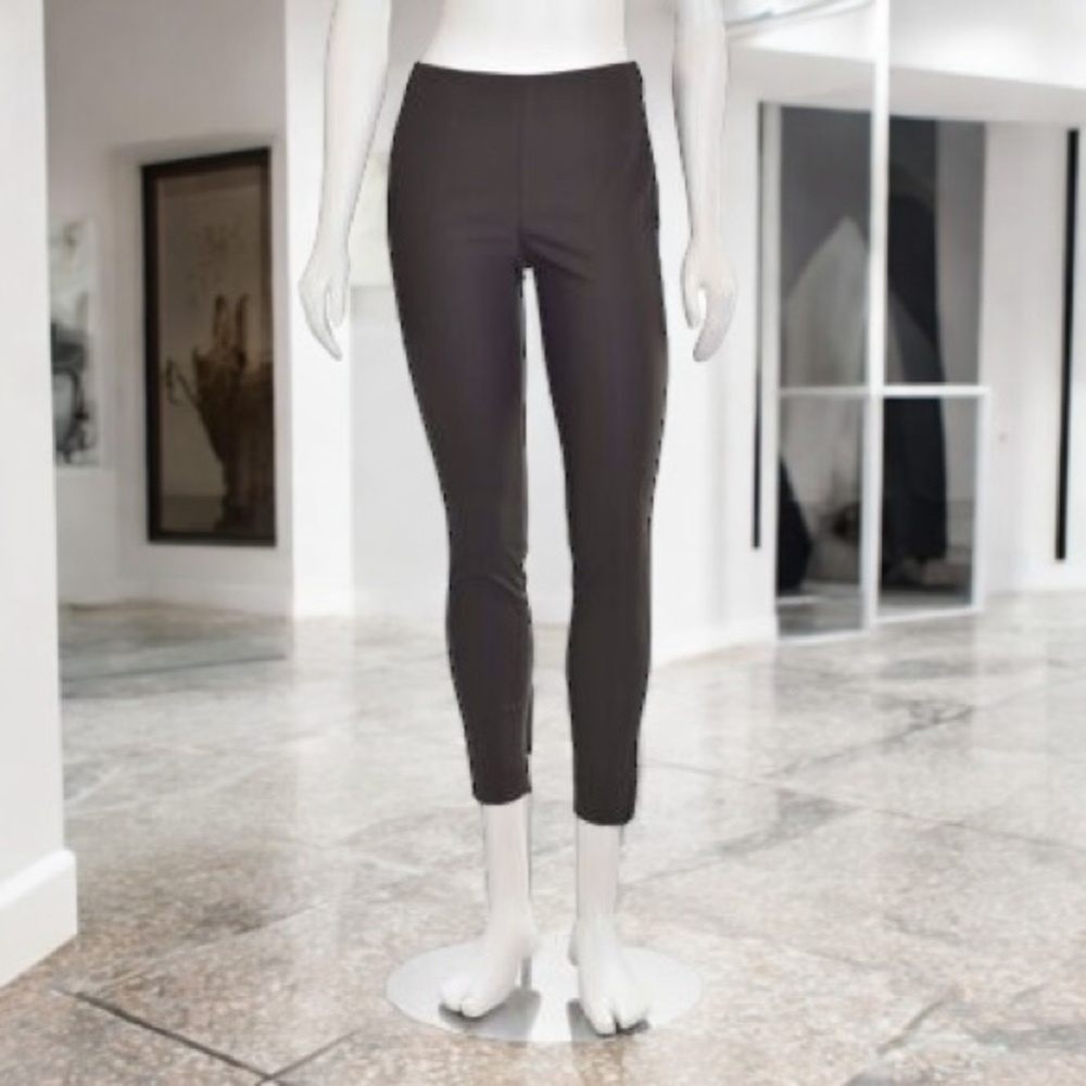 St. John Knits Stretch Fit Cigarette Pants Gray Size 6
